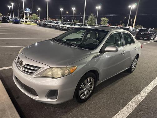 2013 Toyota Corolla LE