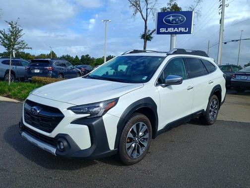 2025 Subaru Outback Touring XT