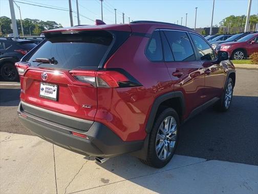 2024 Toyota RAV4 XLE Premium