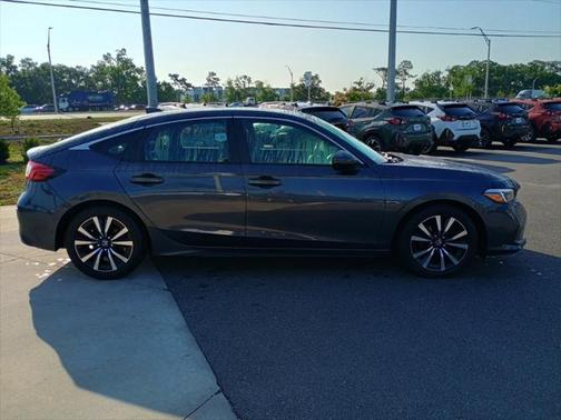 2022 Honda Civic EX-L