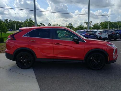 2022 Mitsubishi Eclipse Cross LE