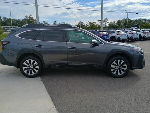 2025 Subaru Outback Touring