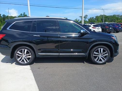 2017 Honda Pilot Elite