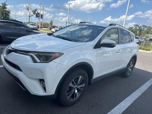 2018 Toyota RAV4 XLE