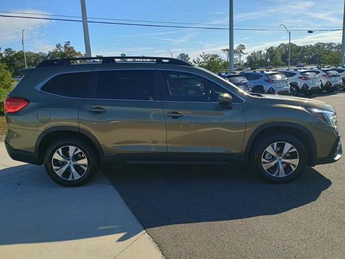 2023 Subaru Ascent Premium 8-Passenger