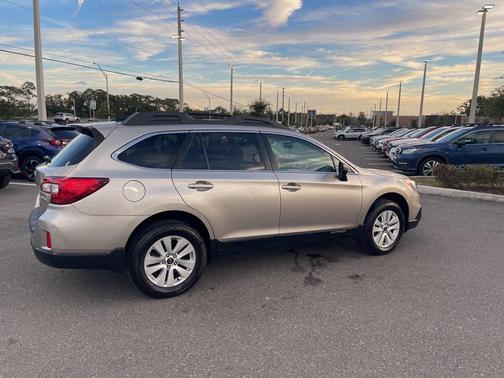 2016 Subaru Outback 2.5i Premium
