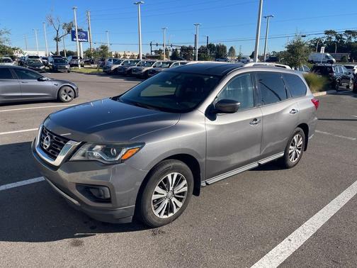 2020 Nissan Pathfinder SV 2WD