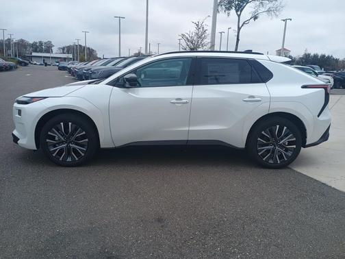 2026 Subaru Solterra Limited