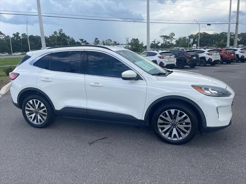 2021 Ford Escape Titanium