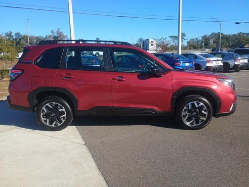 2025 Subaru Forester Base
