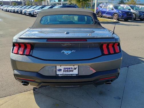2024 Ford Mustang EcoBoost Premium
