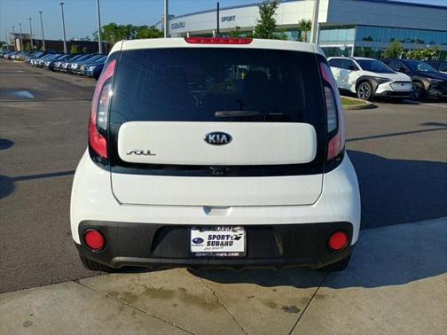 2019 Kia Soul Base