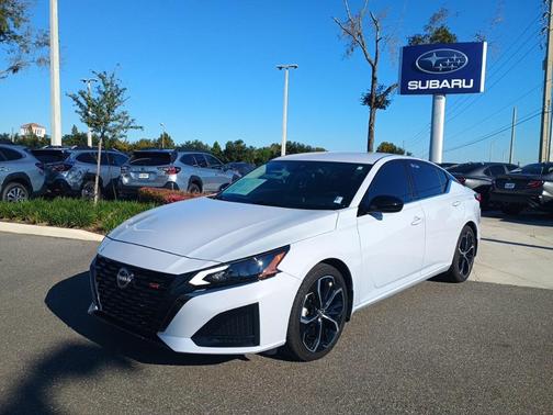 2024 Nissan Altima SR FWD