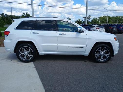2020 Jeep Grand Cherokee Overland