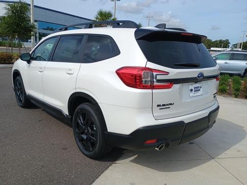 2025 Subaru Ascent Onyx Edition Touring 7-Passenger