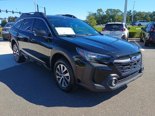 2025 Subaru Outback Base