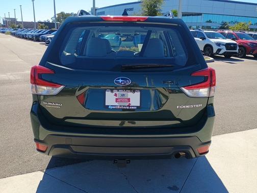 2023 Subaru Forester Base