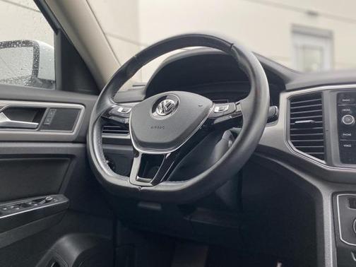 2019 Volkswagen Atlas 3.6L SE w/Technology