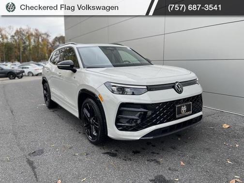 2026 Volkswagen Tiguan 2.0T SE R-Line Black