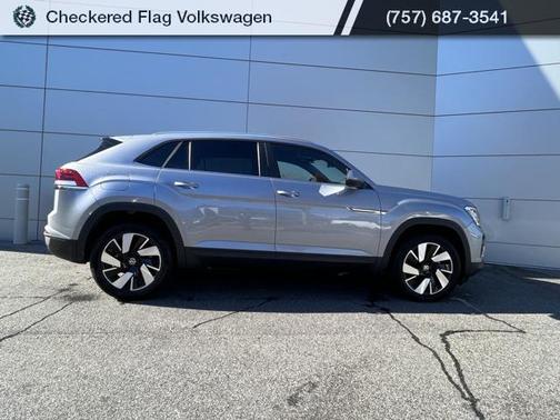 2024 Volkswagen Atlas Cross Sport 2.0T SE w/Technology