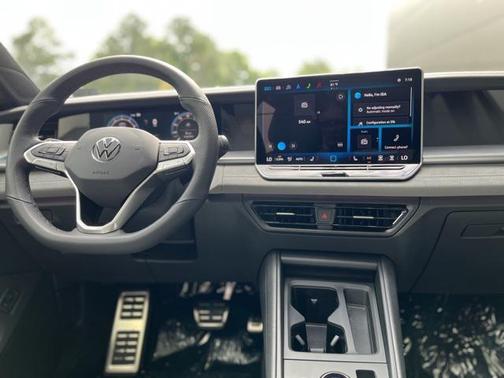 2025 Volkswagen Tiguan 2.0T SE R-Line Black 4MOTION