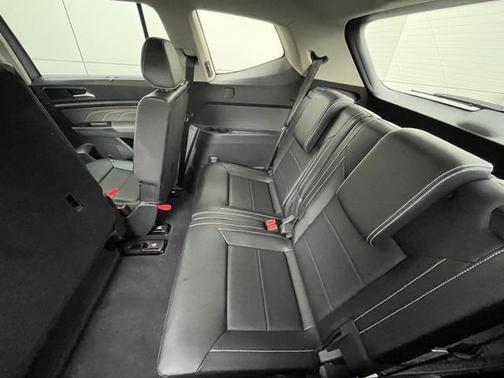 2023 Volkswagen Atlas 2.0T SE