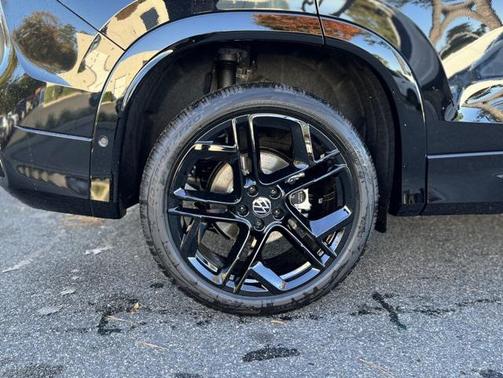 2026 Volkswagen Tiguan 2.0T SE R-Line Black 4MOTION