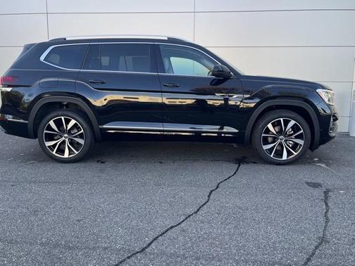 2026 Volkswagen Atlas 2.0T SEL Premium R-Line 4MOTION