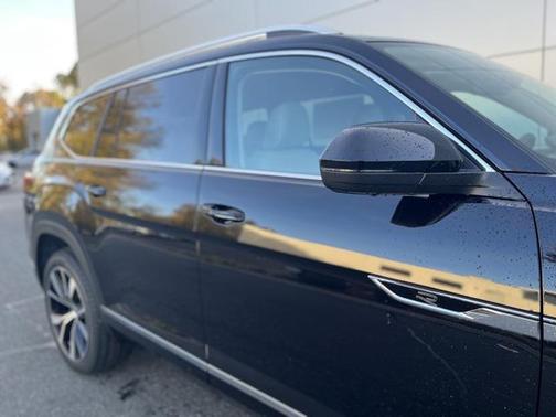 2026 Volkswagen Atlas 2.0T SEL Premium R-Line 4MOTION