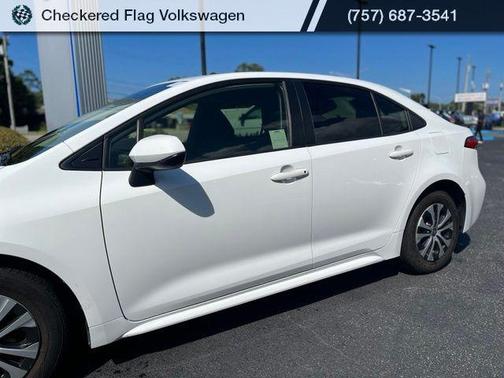 White 2022 Toyota Corolla Hybrid LE