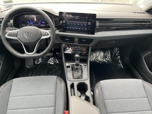 2026 Volkswagen Jetta 1.4T SE