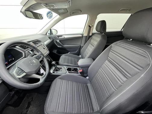 2024 Volkswagen Tiguan 2.0T S