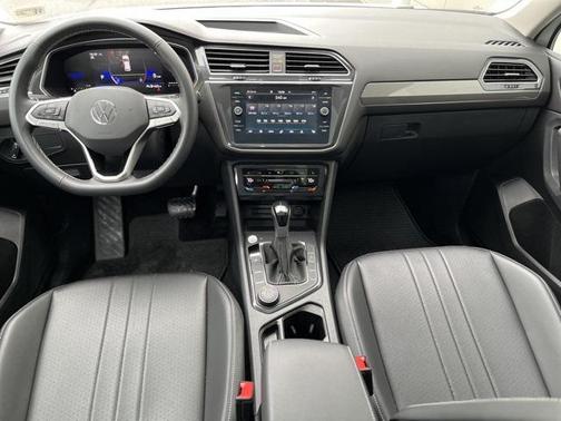 2024 Volkswagen Tiguan 2.0T SE 4MOTION
