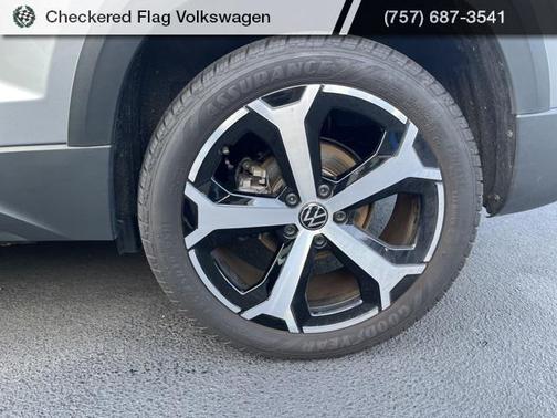 2025 Volkswagen Taos 1.5T SEL