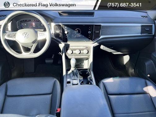 2023 Volkswagen Atlas 3.6L SE w/Technology
