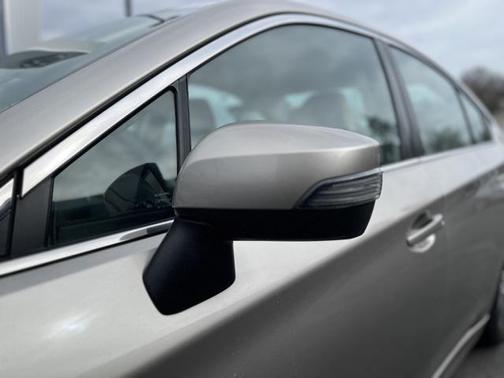 2017 Subaru Legacy Limited