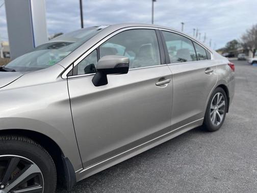 2017 Subaru Legacy Limited