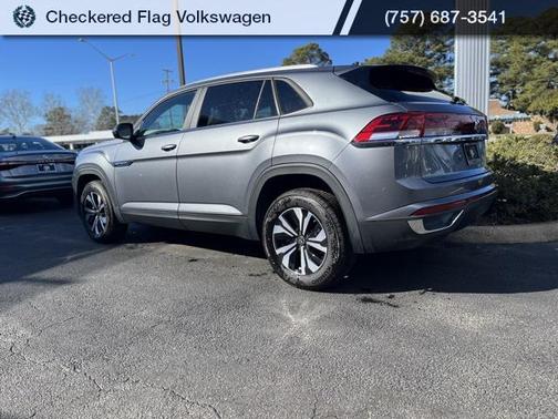 2024 Volkswagen Atlas Cross Sport 2.0T SE