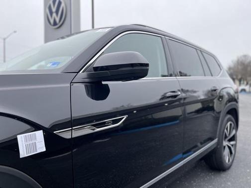 2026 Volkswagen Atlas 2.0T SEL Premium R-Line 4MOTION