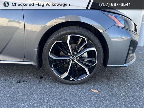 2025 Nissan Altima SR FWD