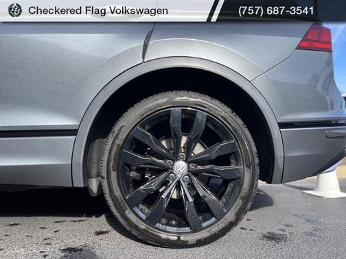 2020 Volkswagen Tiguan 2.0T SE R-Line Black