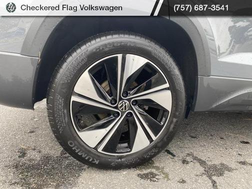 2024 Volkswagen Taos 1.5T SE