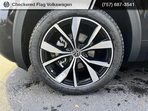 2026 Volkswagen Atlas 2.0T SEL Premium R-Line 4MOTION