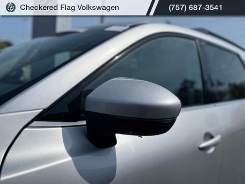 2024 Nissan Pathfinder SV FWD