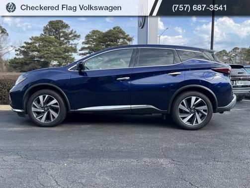 2023 Nissan Murano SL FWD