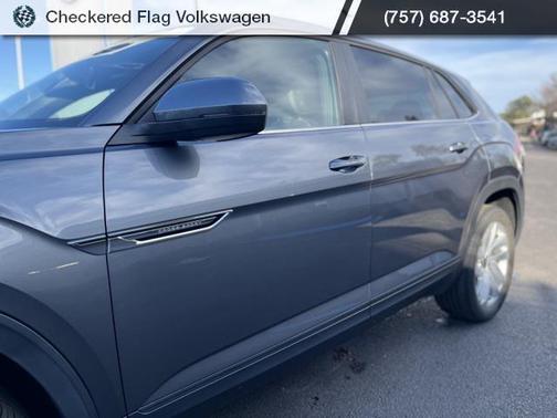 2022 Volkswagen Atlas Cross Sport 3.6L V6 SE w/Technology