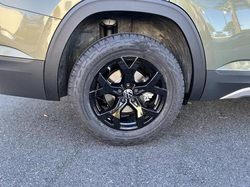 2026 Volkswagen Atlas 2.0T Peak Edition