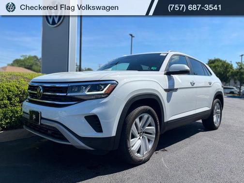 Pure White 2023 Volkswagen Atlas Cross Sport 3.6L V6 SE w/Technology