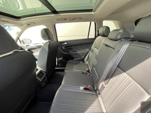 2024 Volkswagen Tiguan 2.0T SE 4MOTION