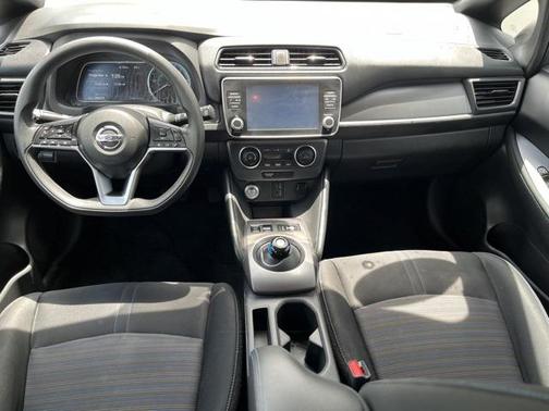 2022 Nissan Leaf S 40 kWh